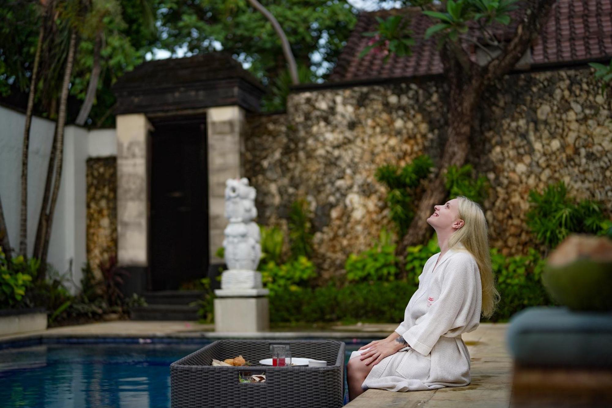 The Club Villas Seminyak Εξωτερικό φωτογραφία